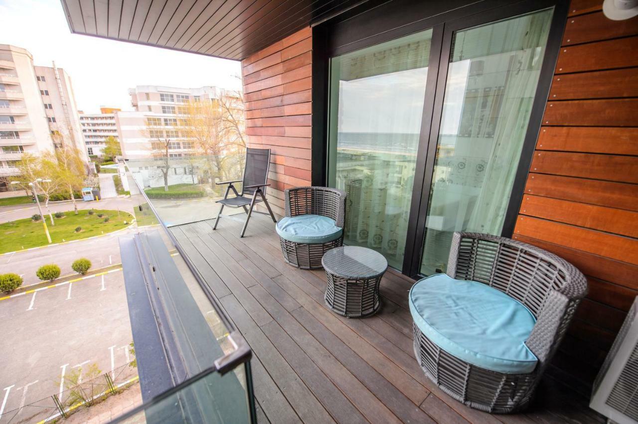 Blue Bike Seaview Apartment Mamaia Exterior foto